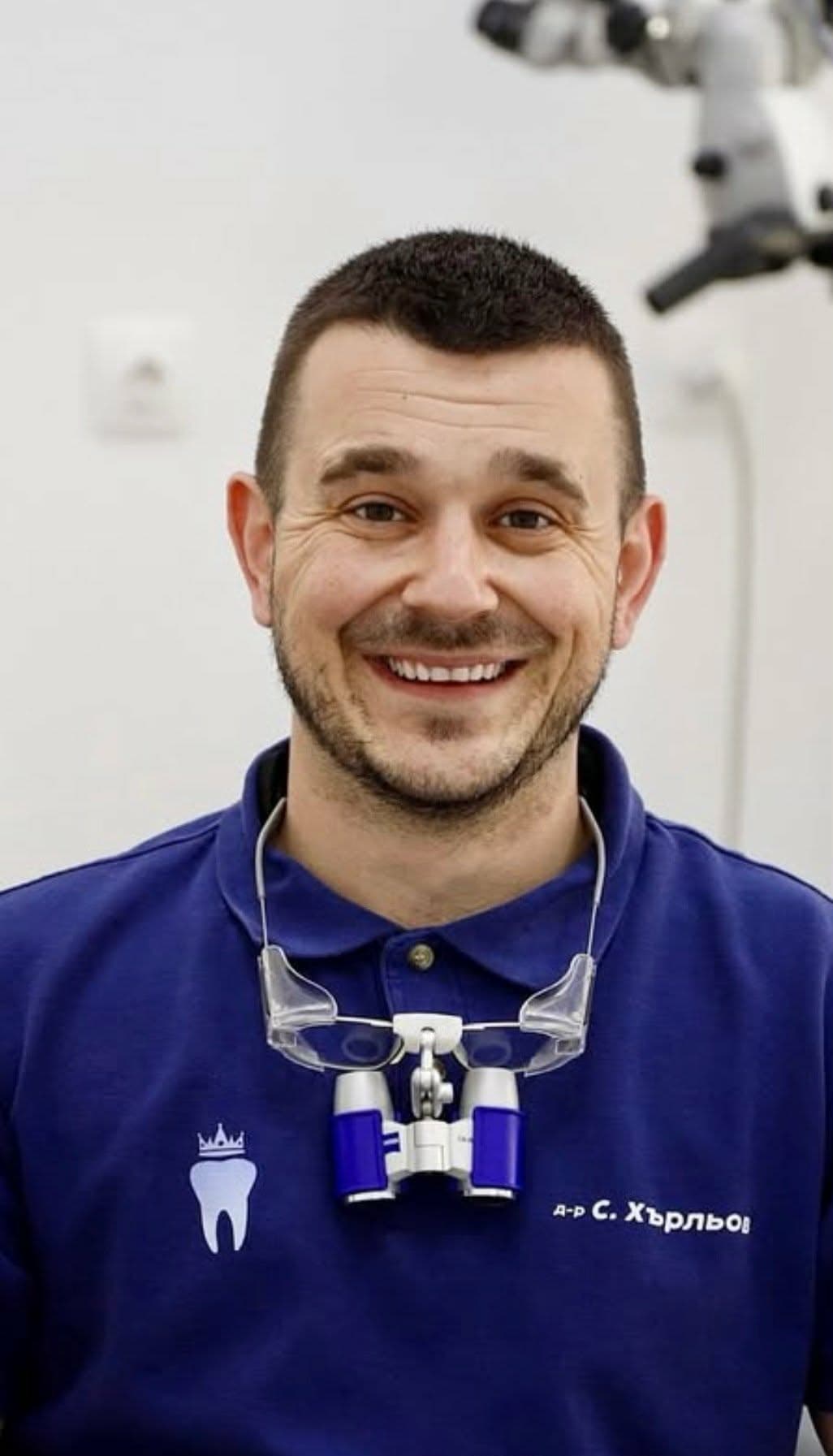 Dr. Silvester Hurlov